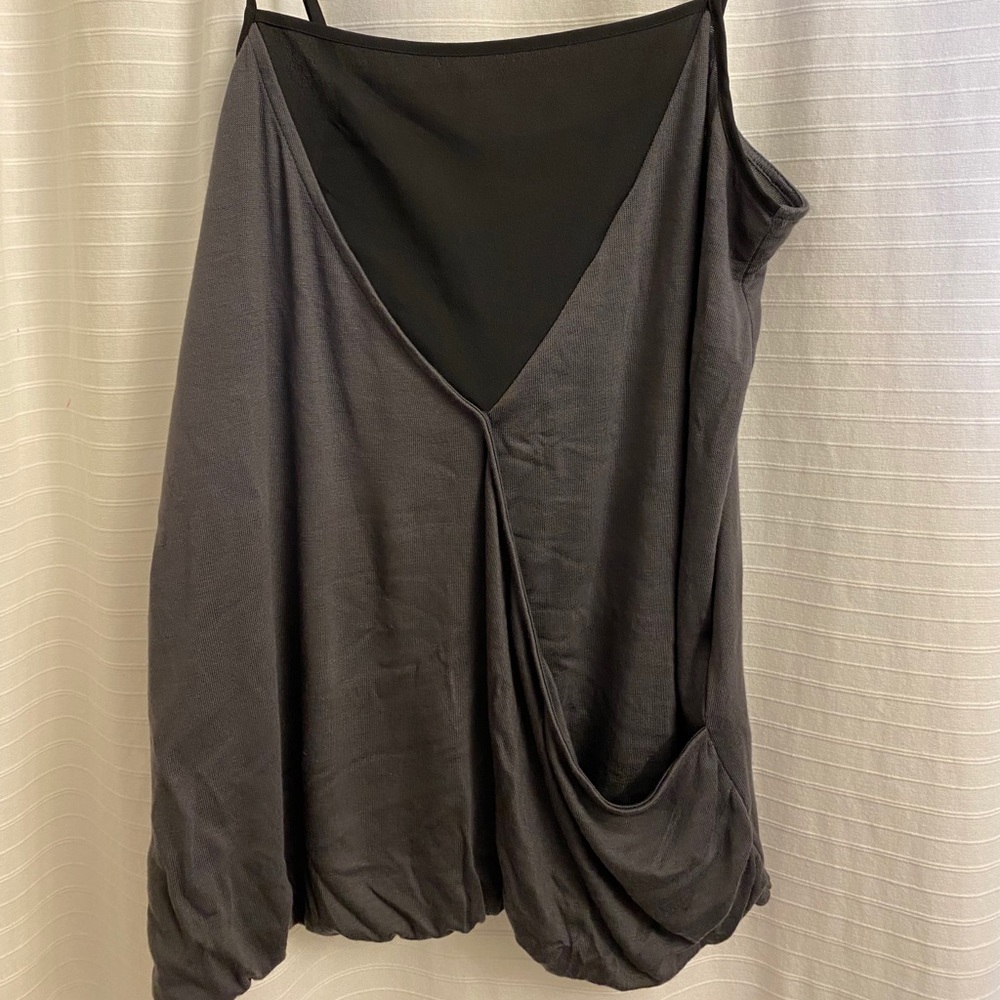Gray flowy tank